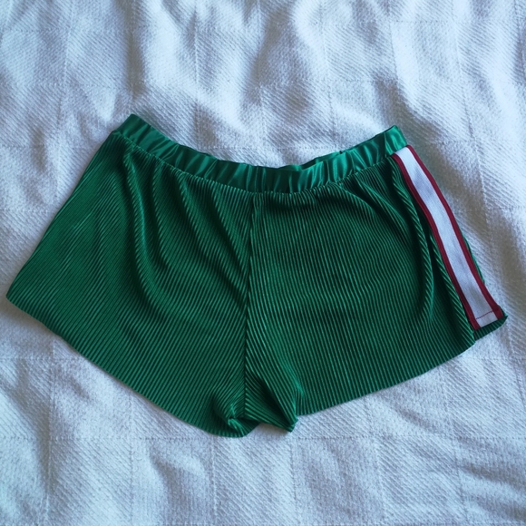 Urban Outfitters Out From Under Sporty Shorts - Picture 6 of 7